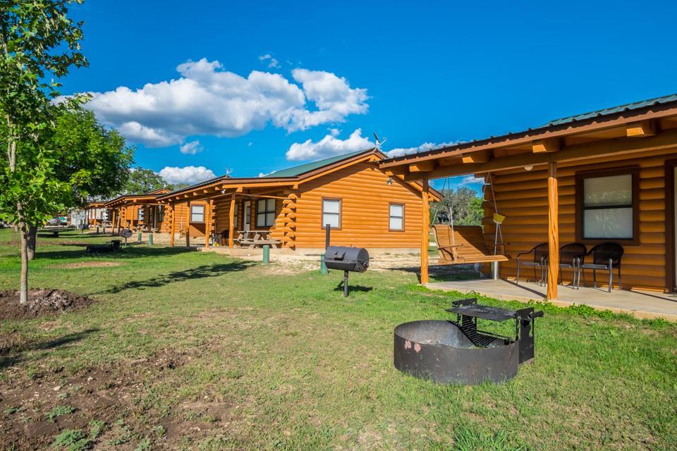 River Bluff Cabins Rio Frio Zewnętrze zdjęcie