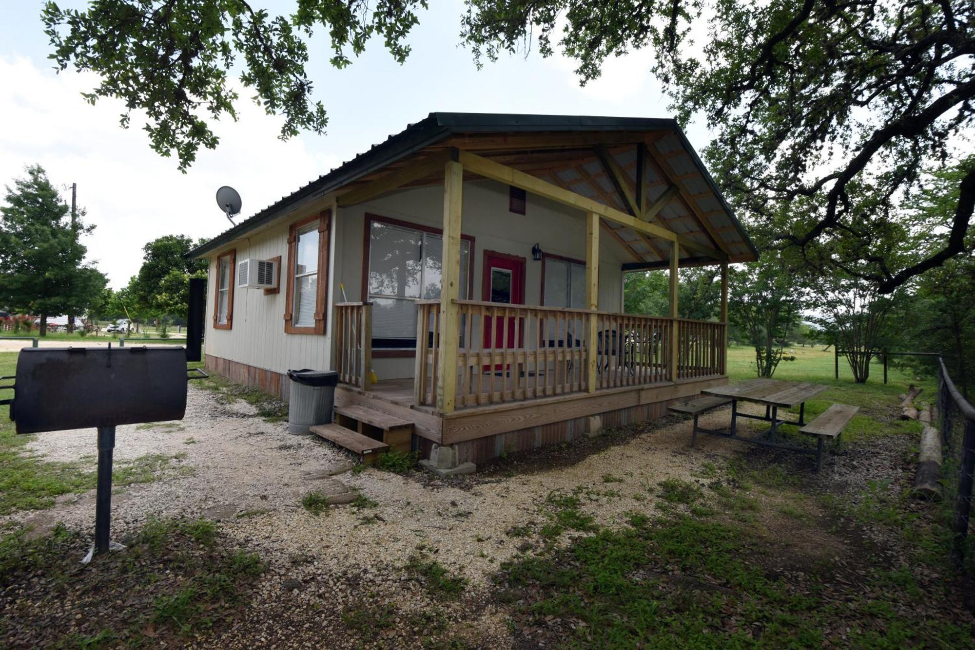 River Bluff Cabins Rio Frio Zewnętrze zdjęcie