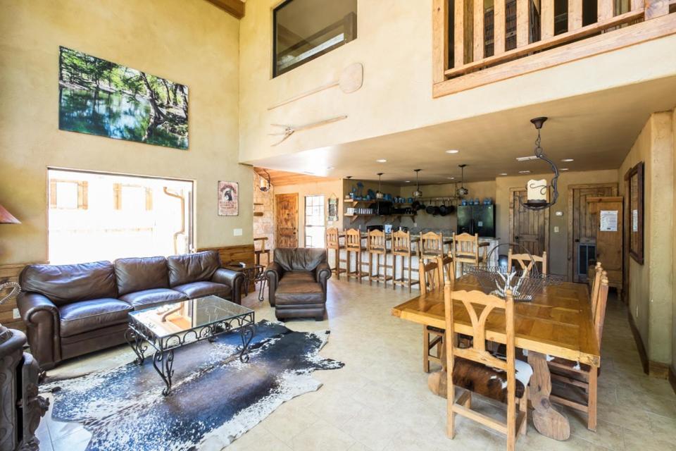 River Bluff Cabins Rio Frio Pokój zdjęcie