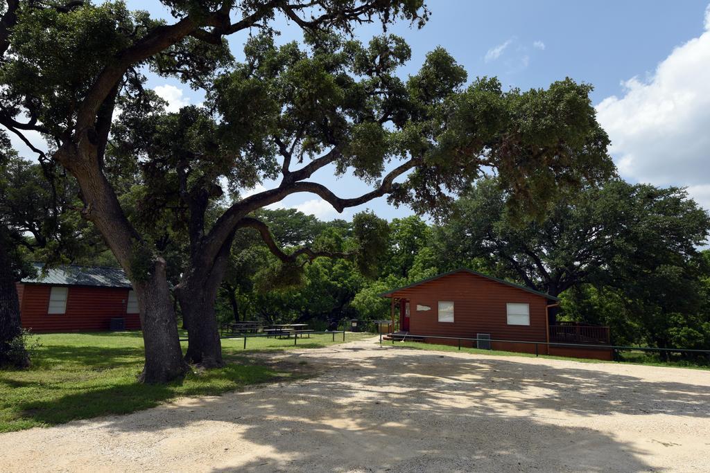 River Bluff Cabins Rio Frio Zewnętrze zdjęcie