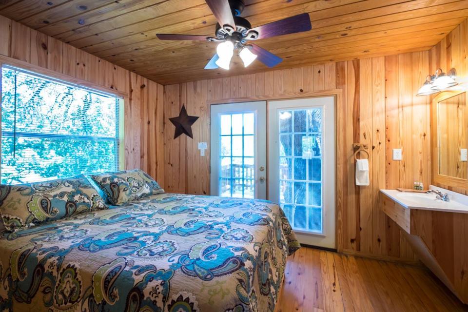 River Bluff Cabins Rio Frio Zewnętrze zdjęcie